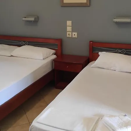 Kiparissis Apartments Криопиги Экстерьер фото