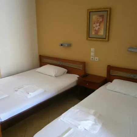 Kiparissis Apartments Криопиги Экстерьер фото