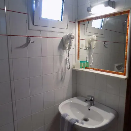 Kiparissis Apartments Криопиги Экстерьер фото