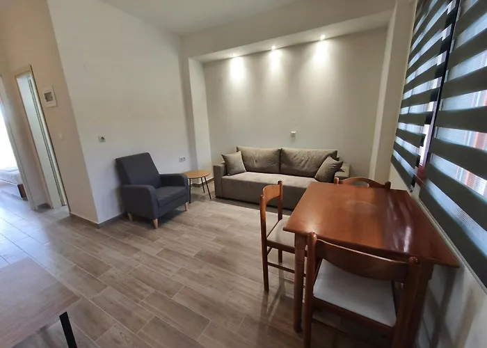 Kiparissis Apartments