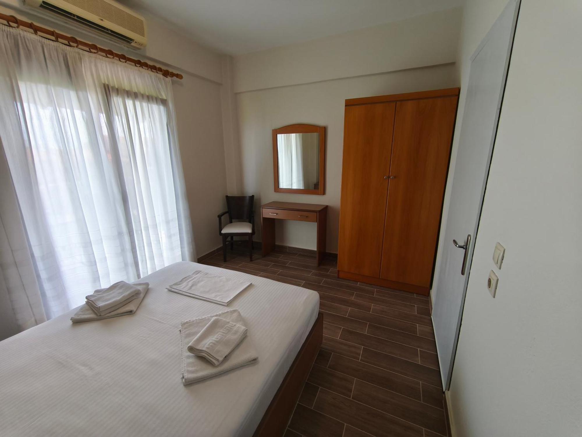Apartment Kiparissis Kriopigi
