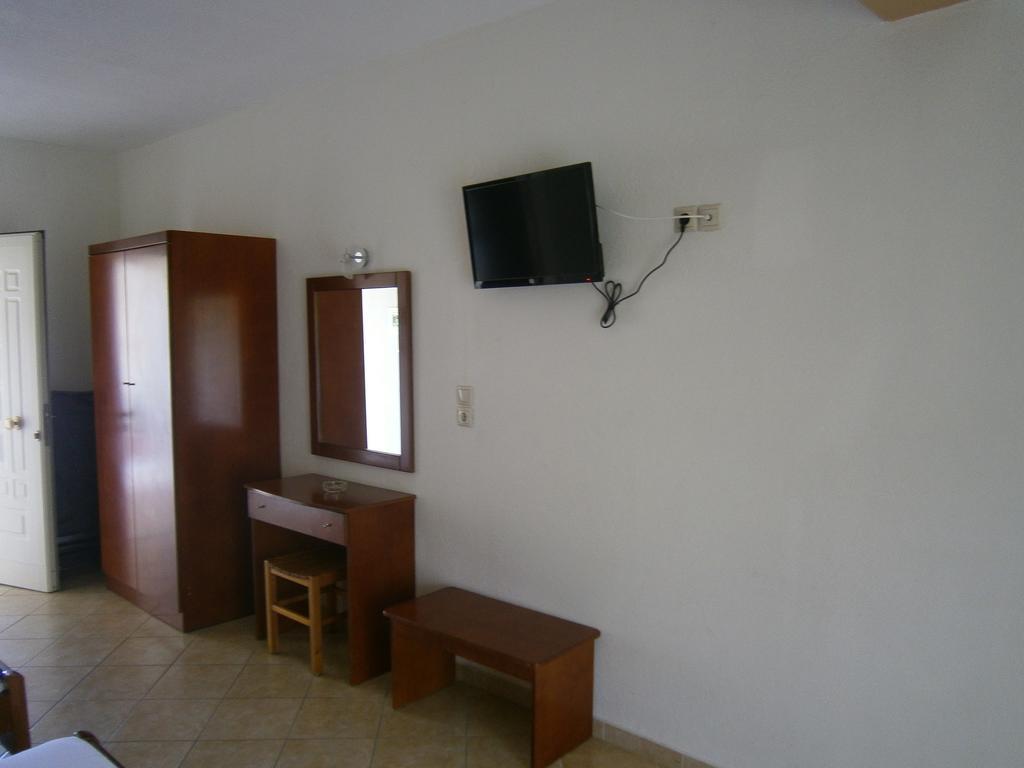 Apartment Kiparissis Kriopigi